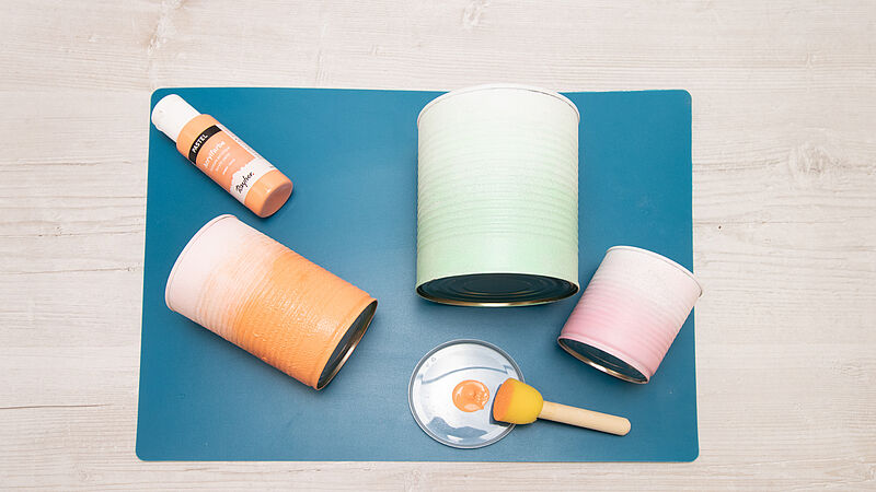 Dosen als Vasen - Schritt 2