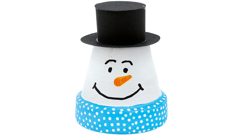 Schneemann aus Ton - Bild