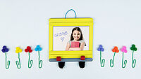 Bilderrahmen im Schulbus-Look