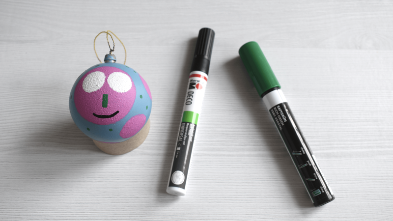 Fröhliche Christbaumkugeln - Schritt 3
