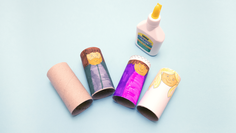 Krippe aus Papierrollen - Schritt 2
