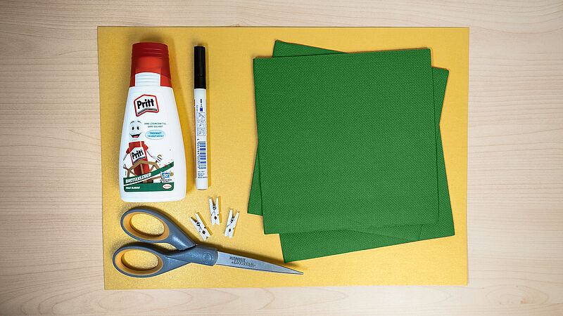 Tannenbaum aus Serviette - Material