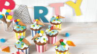Muffins mit Eistüten-Topper