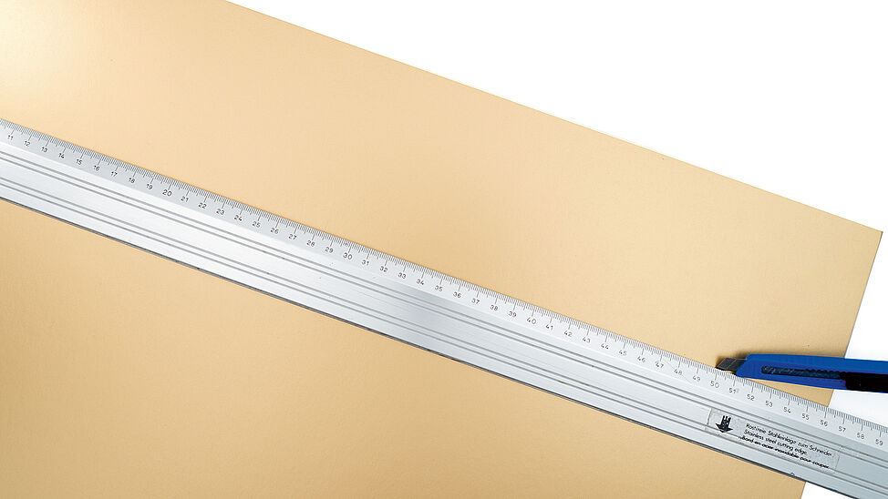 Washi Tape ”Punkte” 15 mm x 5 m mit Metallic-Effekt weiß - PAGRO