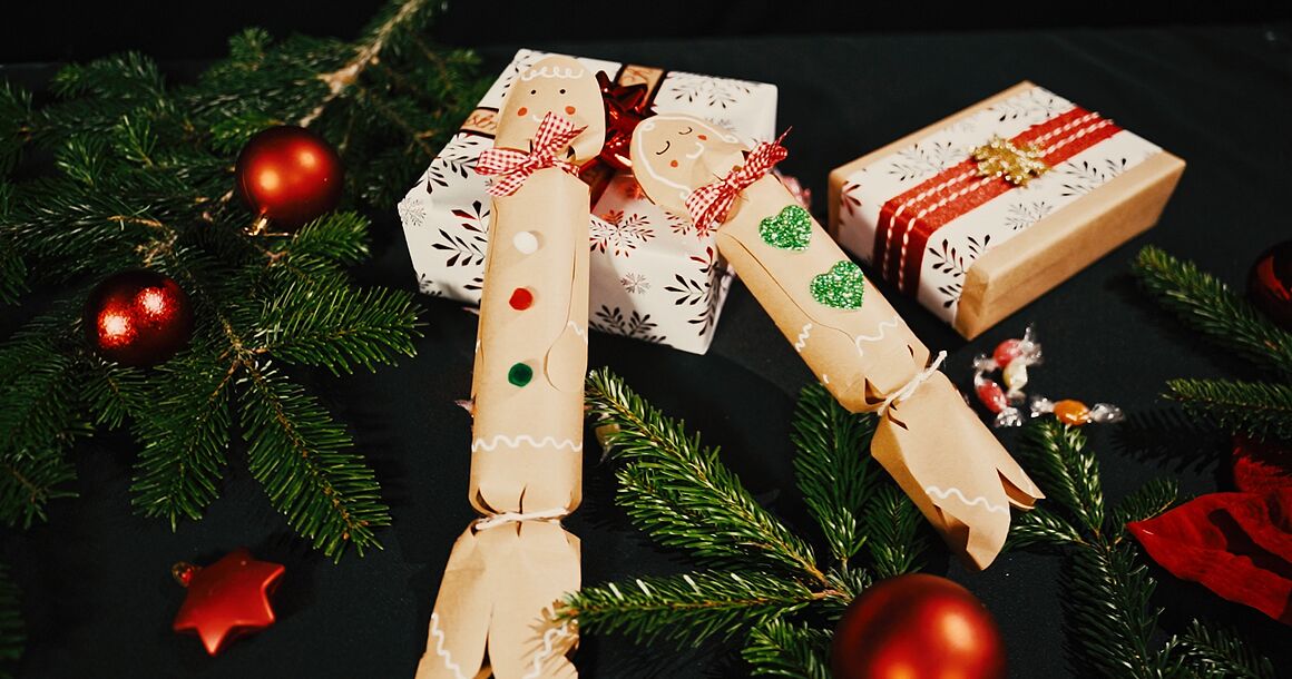 DIY Knallbonbon im Lebkuchen-Männchen-Look