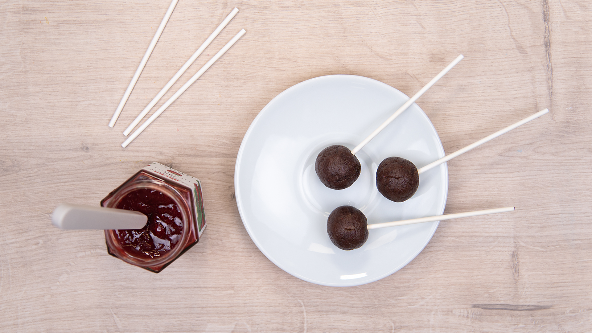 Eisbären-Cake-Pops - Schritt 1